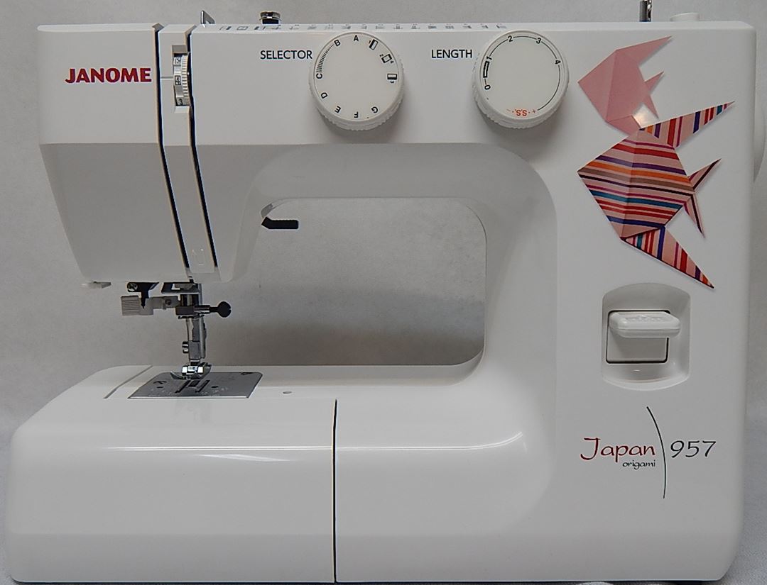 Швейная машина Джаномэ Japan 957